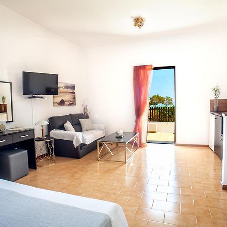 Hotel Porto Diakofti Buitenkant foto