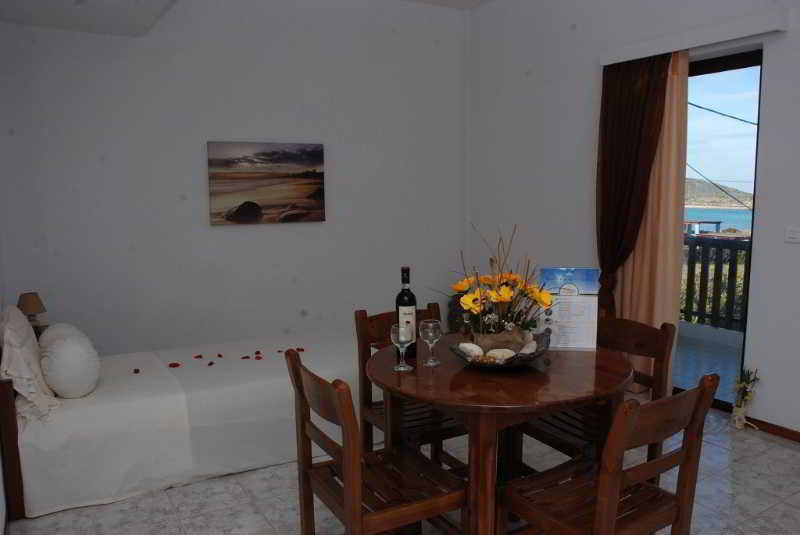 Hotel Porto Diakofti Buitenkant foto
