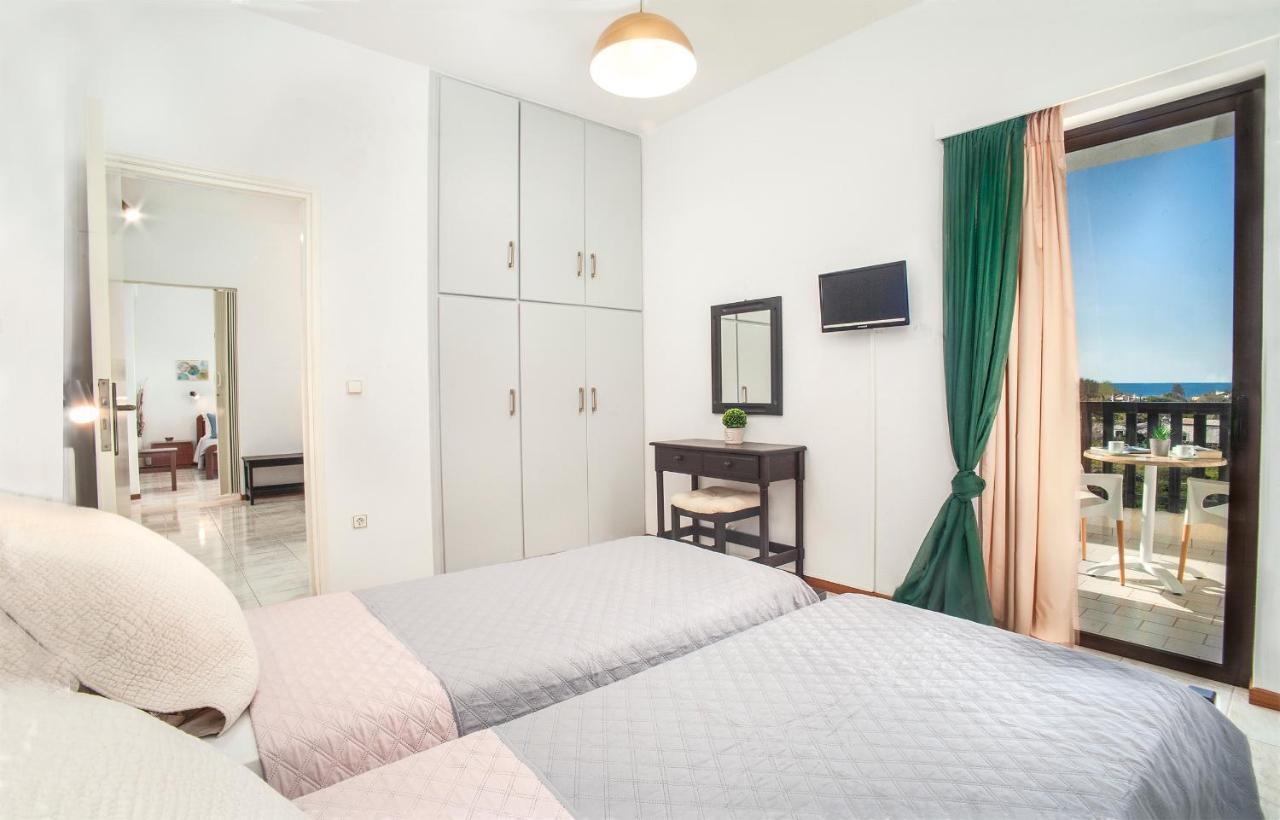 Hotel Porto Diakofti Buitenkant foto