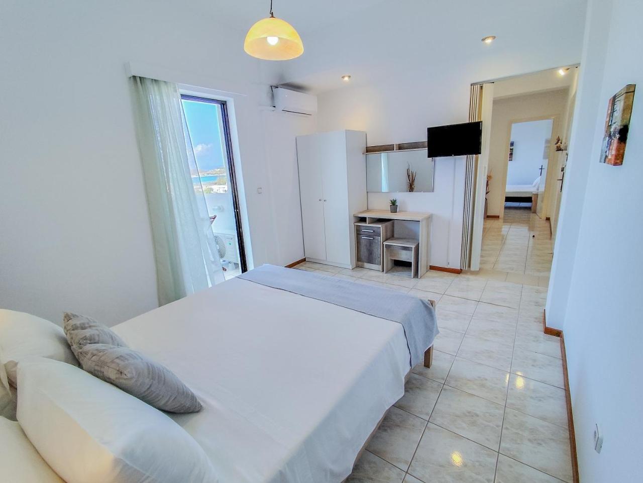 Hotel Porto Diakofti Buitenkant foto