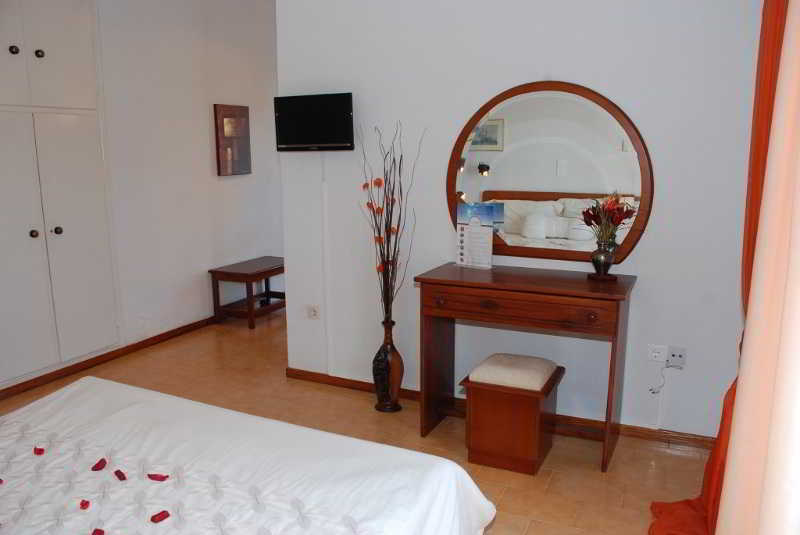 Hotel Porto Diakofti Buitenkant foto