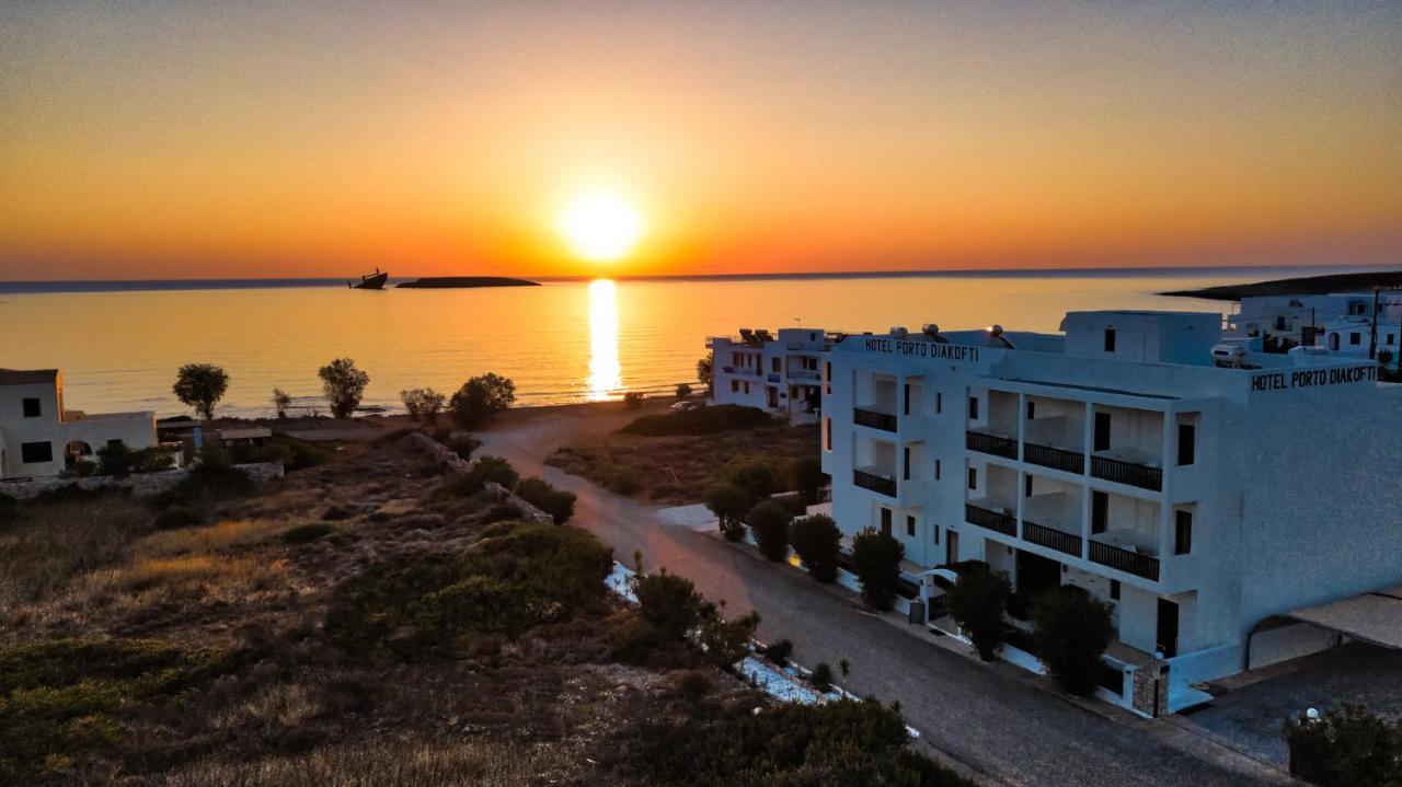 Hotel Porto Diakofti Buitenkant foto