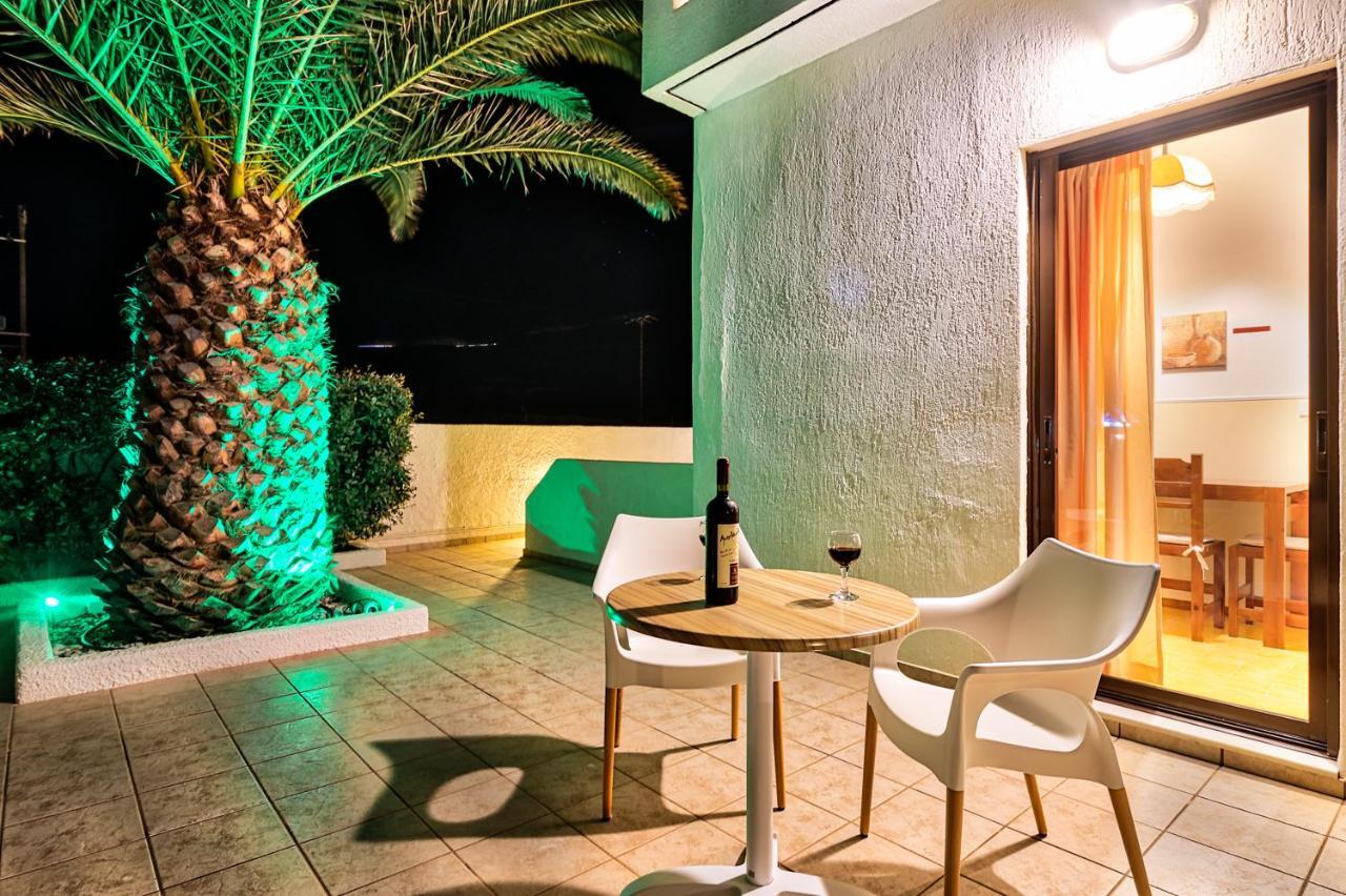 Hotel Porto Diakofti Buitenkant foto