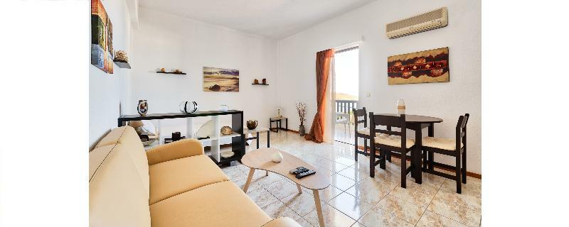 Hotel Porto Diakofti Buitenkant foto