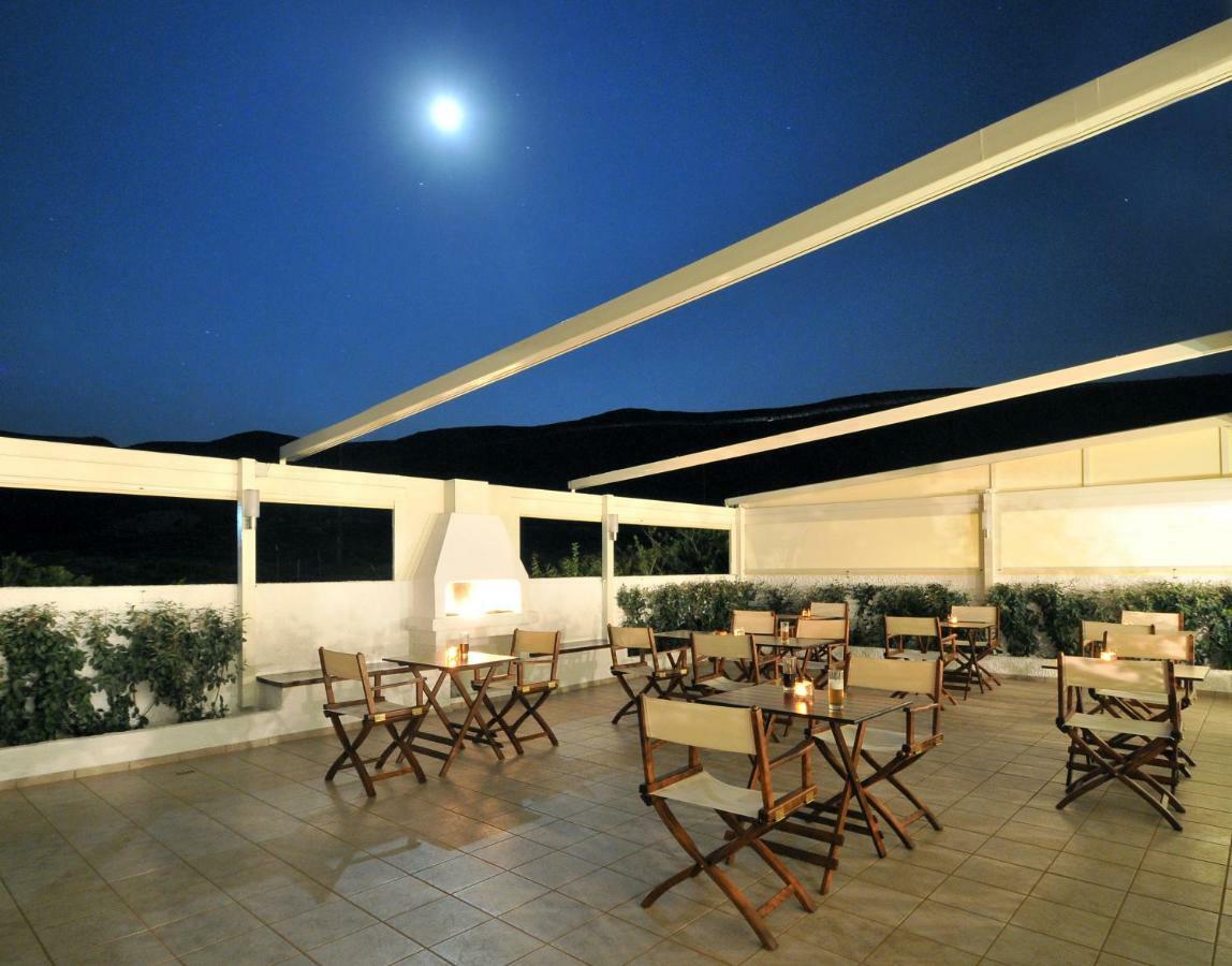 Hotel Porto Diakofti Buitenkant foto